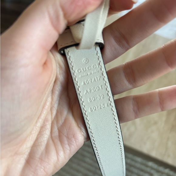 Gucci belt- white - Picture 3 of 4
